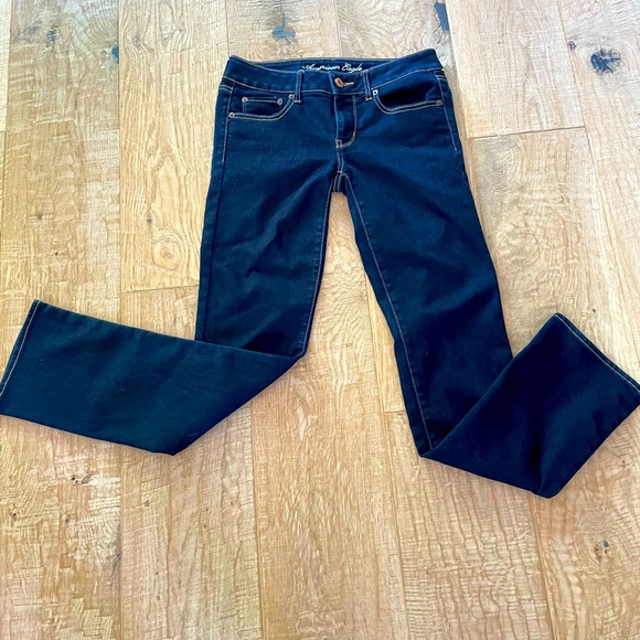 American Eagle Outfitters Denim - American Eagle Stretch Straight Leg Jeans 8 👖